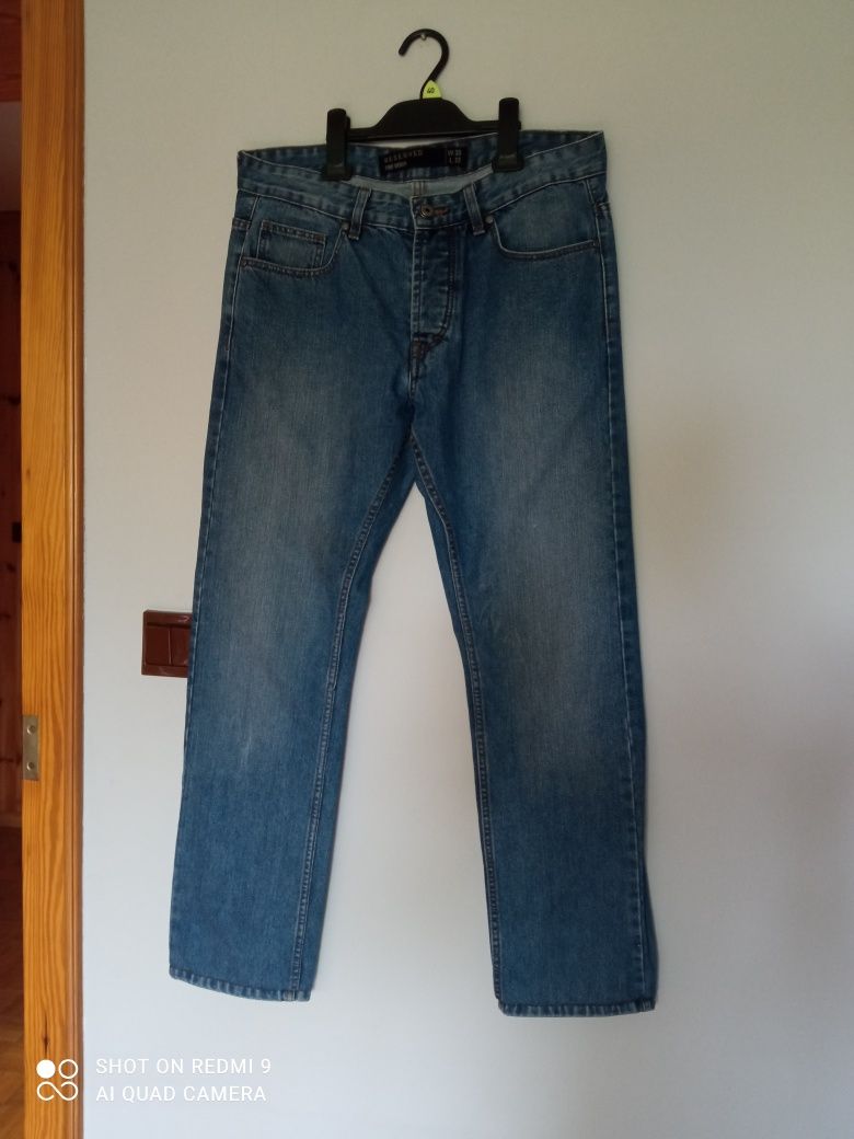 RESERVED jeansy męskie regular M (30/30-32)