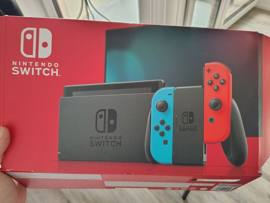 Konsola Nintendo Switch + gry i akcesoria