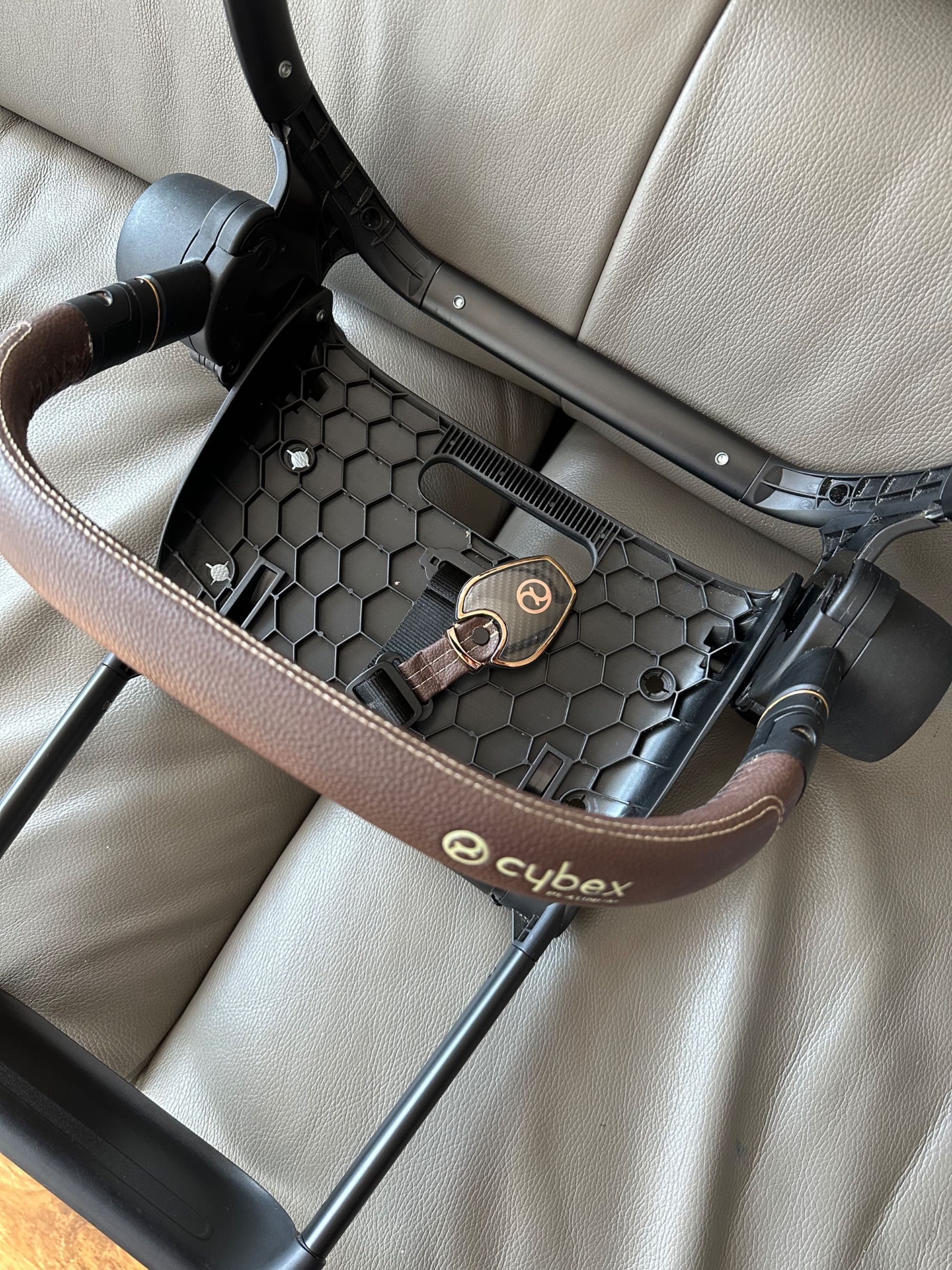 Cybex e- Priam 2.0 Rose Gold Chrome black Stelaż siedziska spacerowego