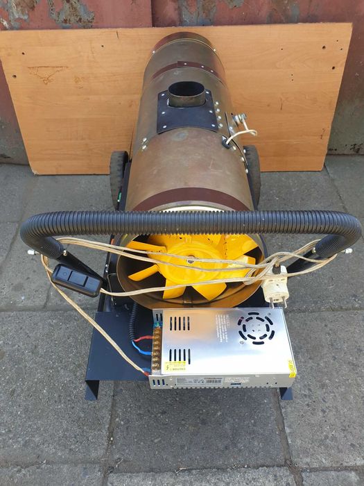 Nagrzewnica  Dewsto Webasto z odprowadzeniem spalin nowa na 230V