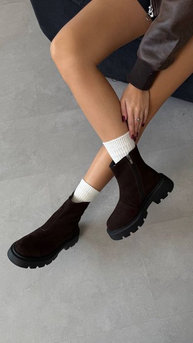 Стильні зимові челсі