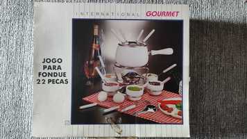 Vintage Fondue International Gourmet