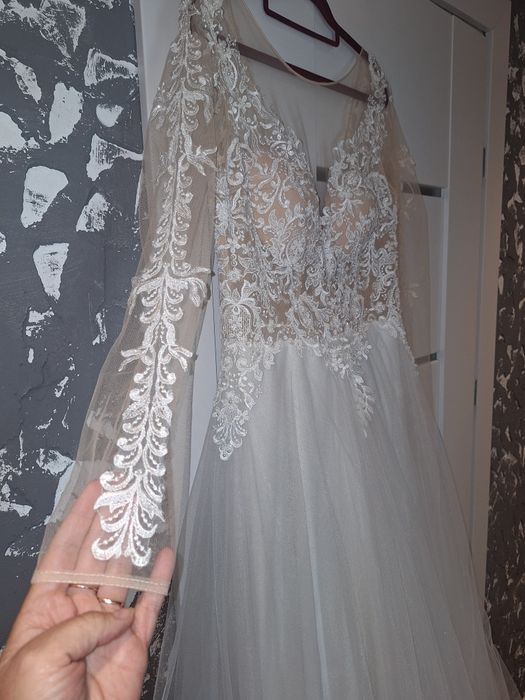 Suknia ślubna długi rękaw