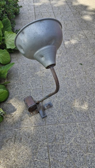 Candeeiro industrial