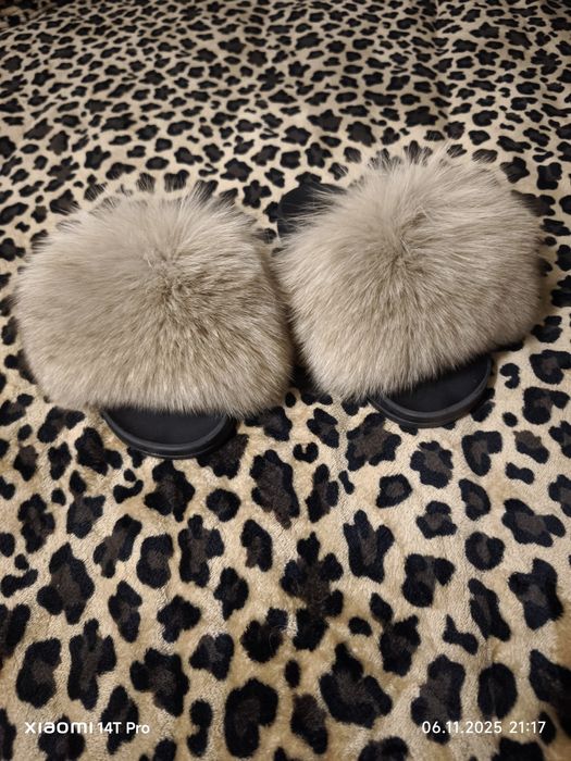 Шльопанці натуральне хутро