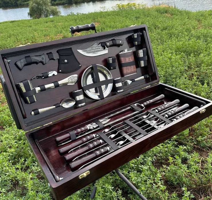 Набір шампурів в деревяному кейсі / набор шампуров/подарунок чоловіку.