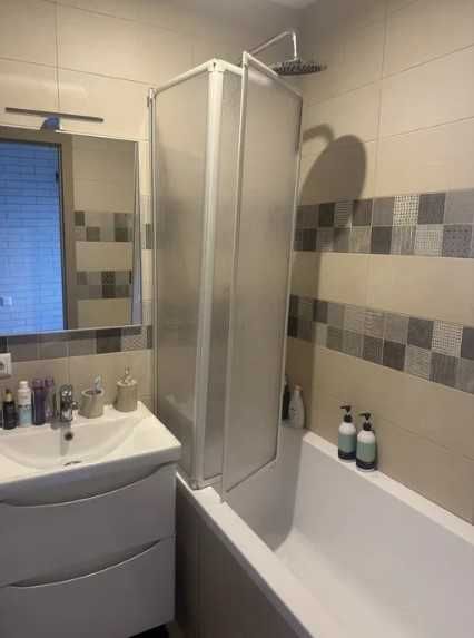 Продам 2комн.квартиру метро 23августа .Павлово Поле. Е-відновл