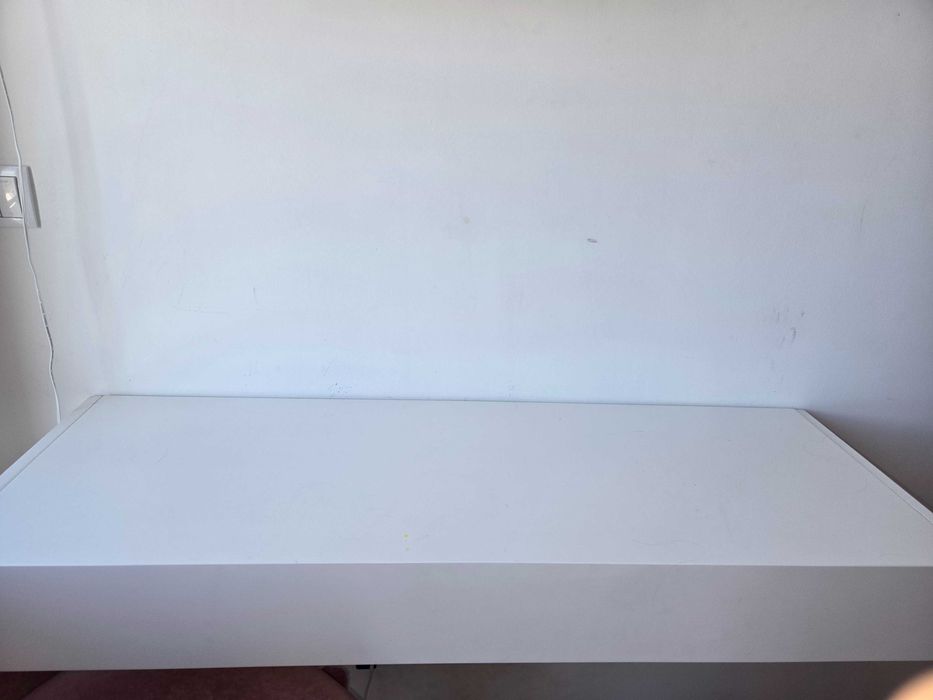 Toucado escrivaninha lacada
