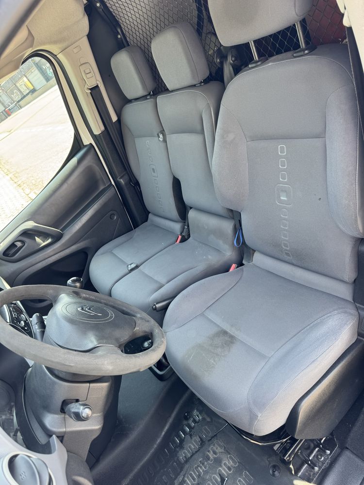 Citroen Berlingo longa 1.6 hdi