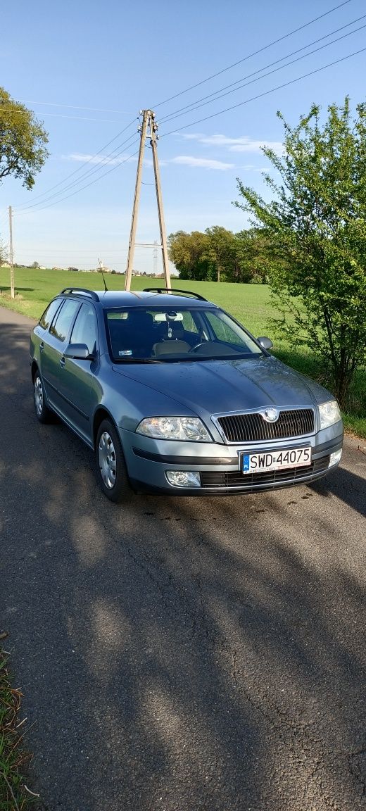 Skoda Octavia 2 1.6 FSI