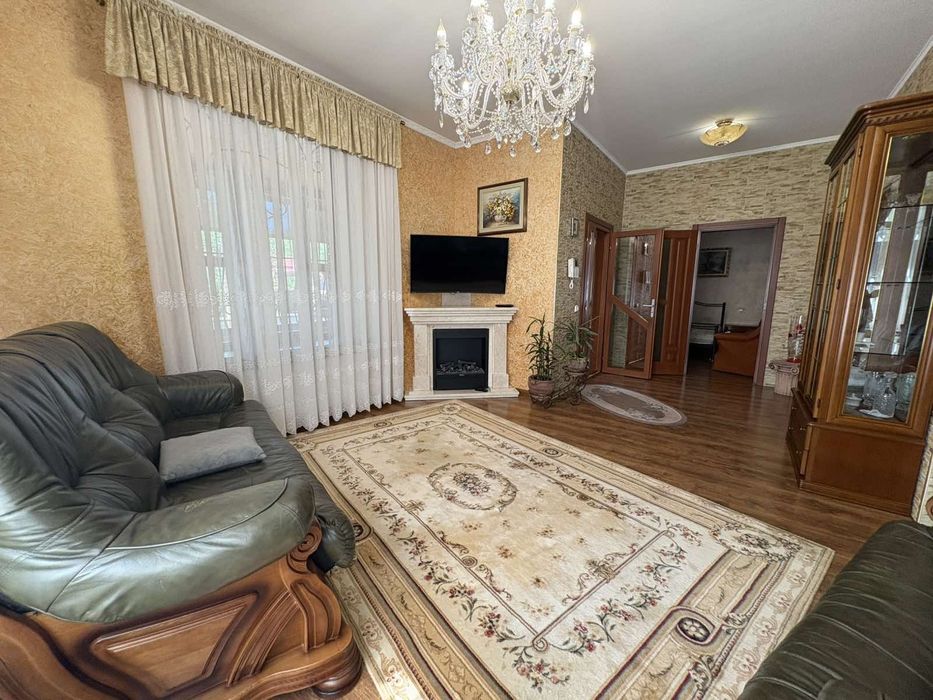 Окремий будинок район Епіцентру