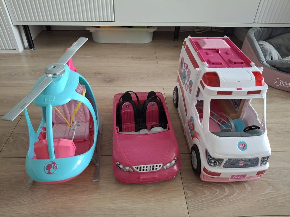 Zestaw pojazdów barbie