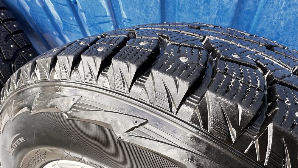 Hankook 265/65/r17 шины+диски
