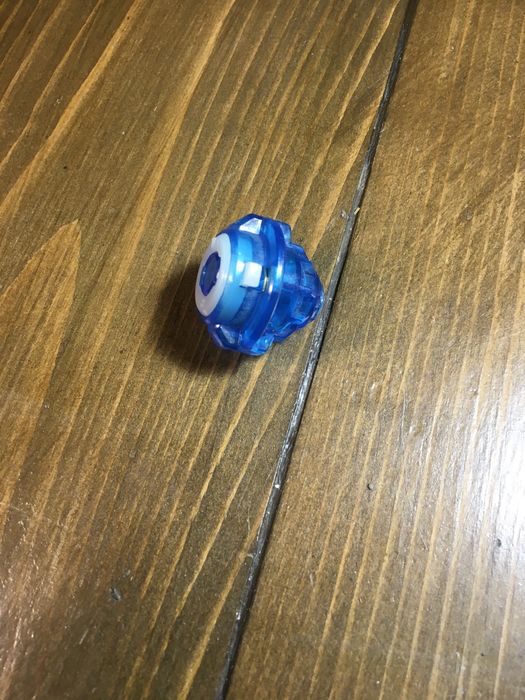 Запчастини до Бейблейдів