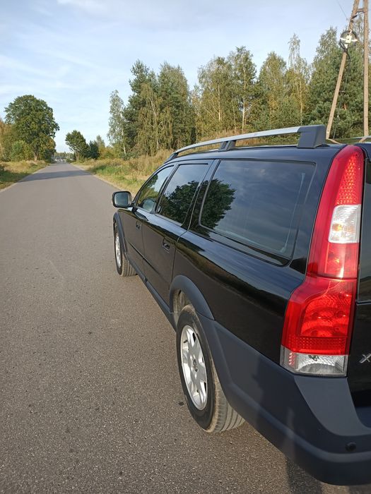 Volvo XC70 D5 AWD SUMMUM II lift stan bardzo dobry