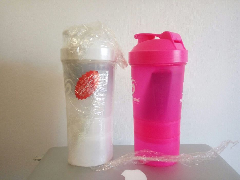 SmartShake Neon шейкер новый для протеина