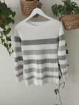 Jesienny sweter w paski, biało szary r.34 XS Market&Spruce