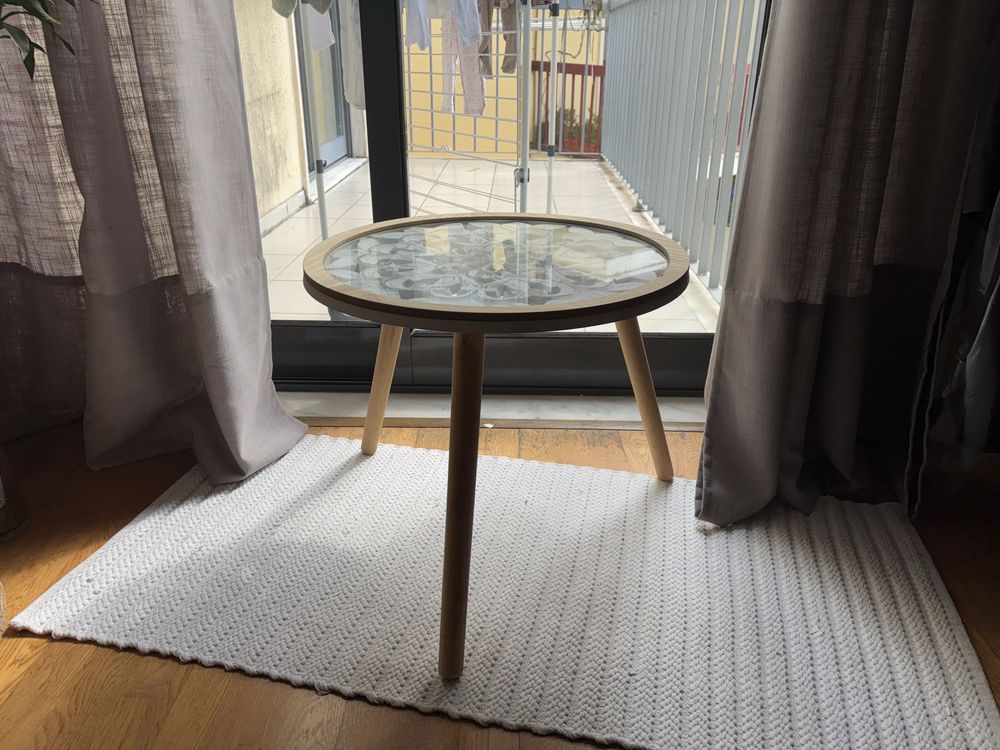 Mesa de apoio madeira e vidro