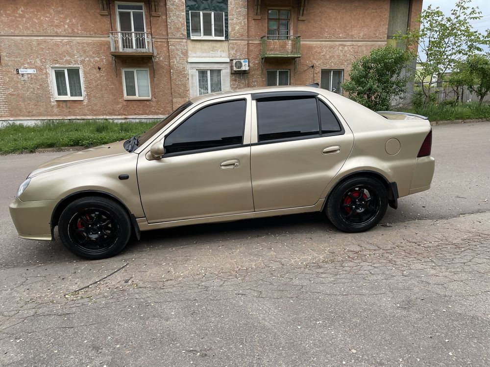 Продам Geely CK2