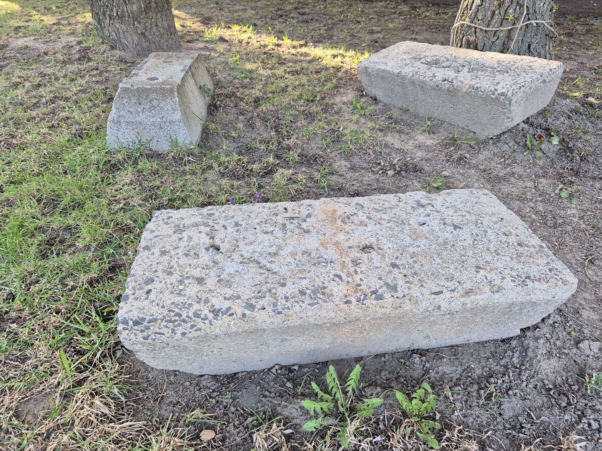 Oddam za darmo Pustak, blok betonowy, gruz, stopa betonowawy 6szt