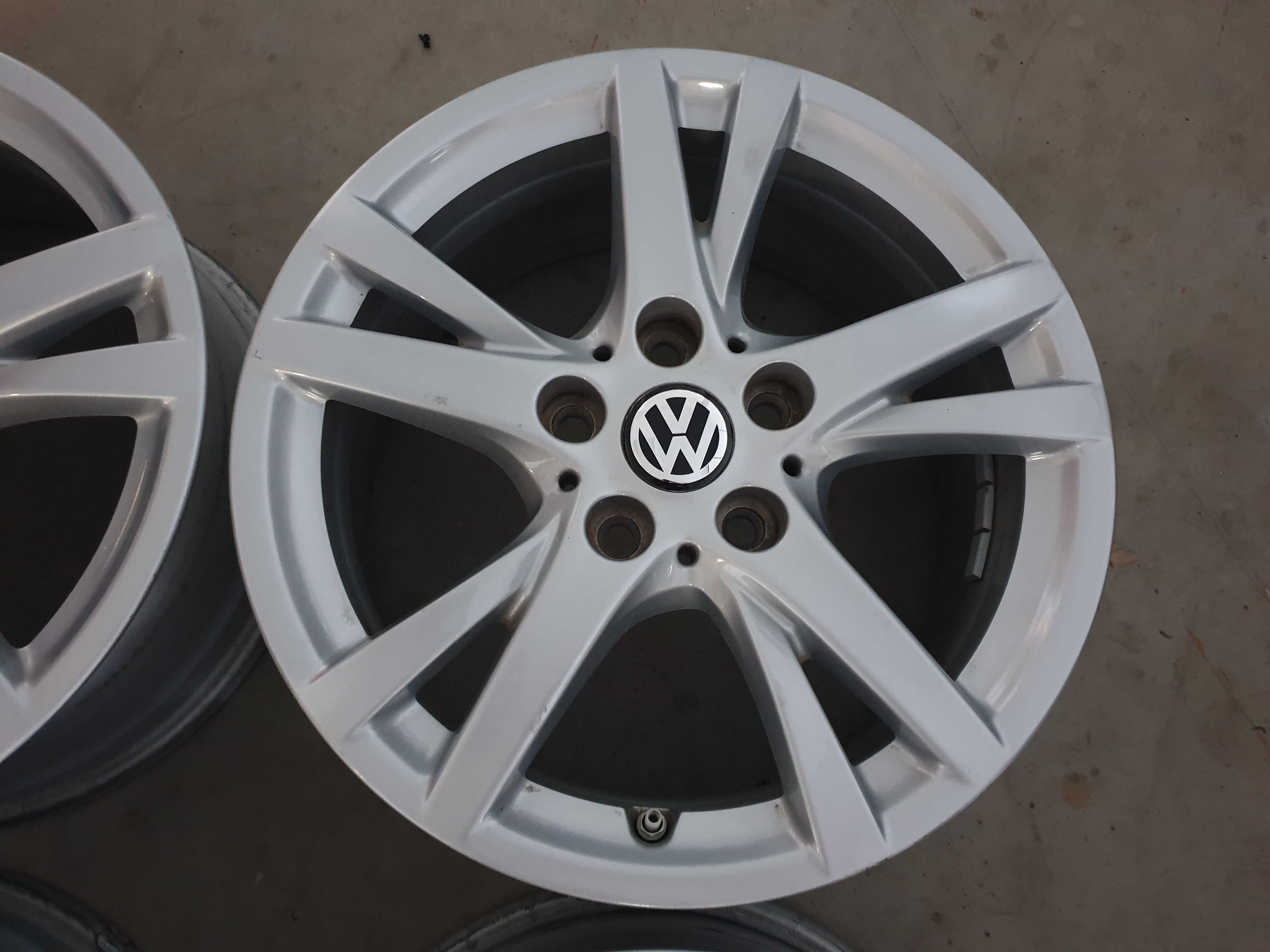 Alufelgi 16" VW Passat b6 b7 b8 CC Golf VIII R-line Caddy Touran 5x112