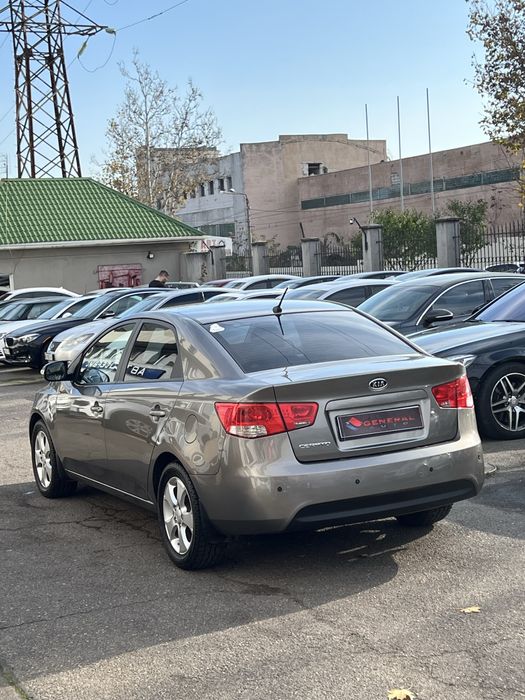 Продам Kia Cerato