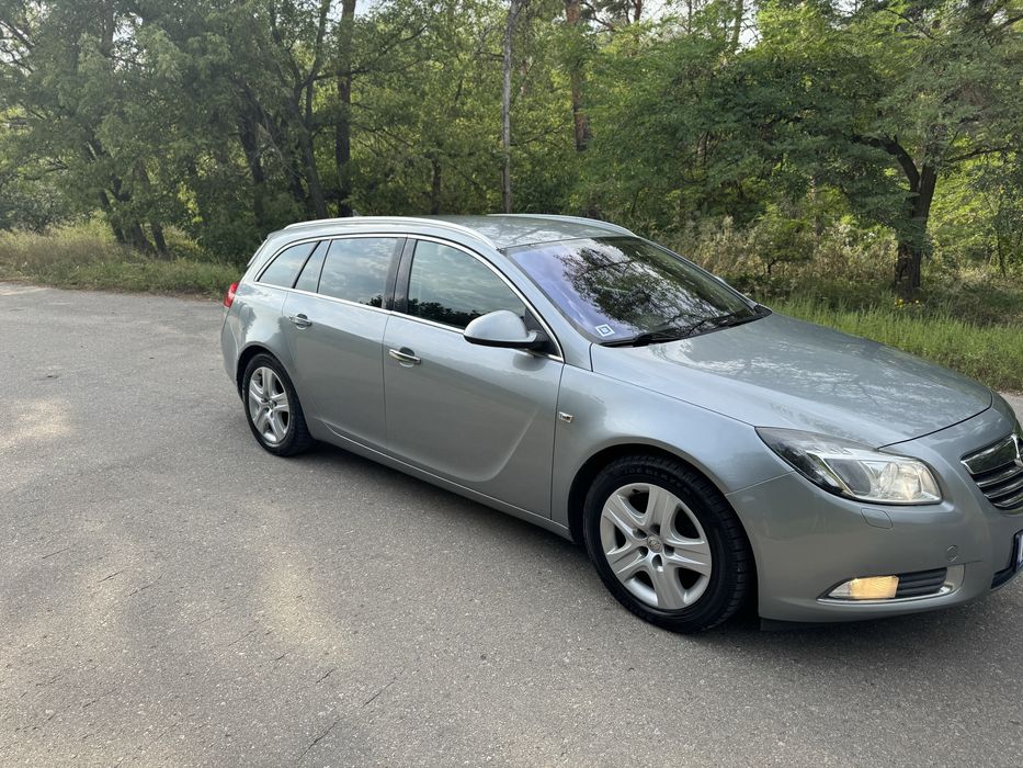 Продам Опель Инсигния