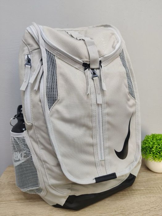 Рюкзак Nike Compact