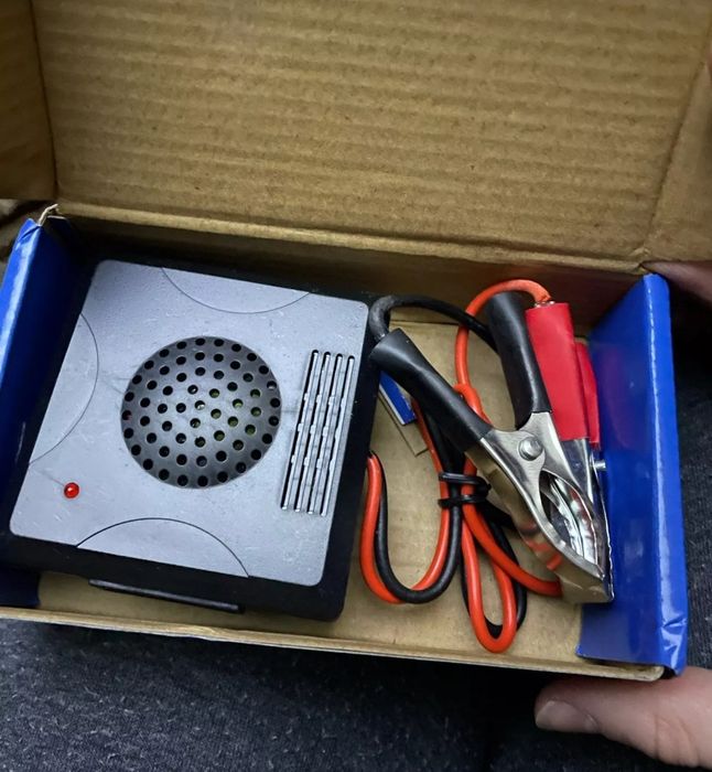 Инвертор 12в-220в 180вт для роутера, wifi, телевизора камер