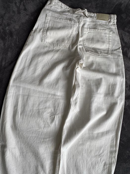 Продам джинси STRADIVARIUS