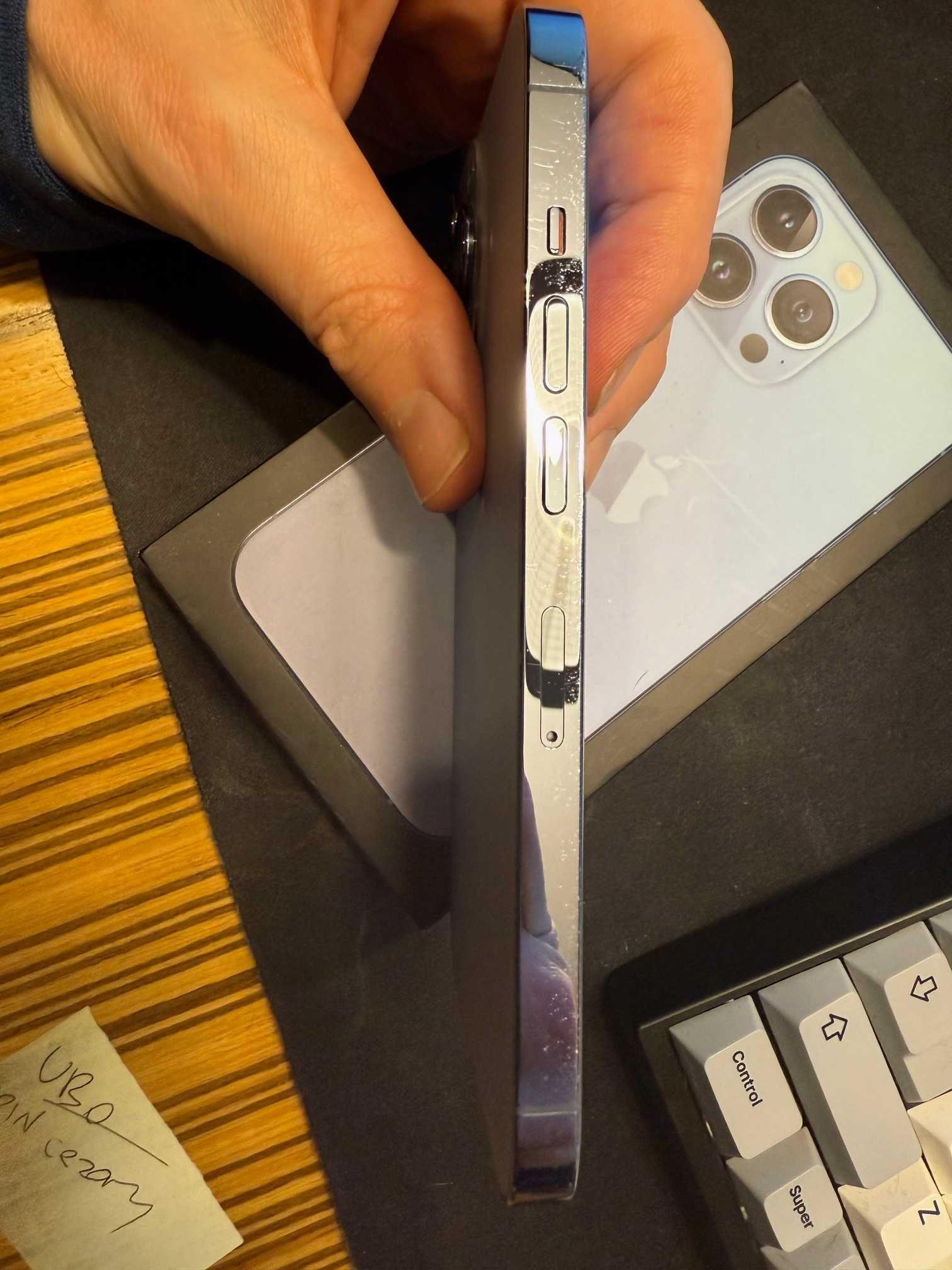 Telefon Apple Iphone 13 PRO 256 GB NIEBIESKI, stan idealny