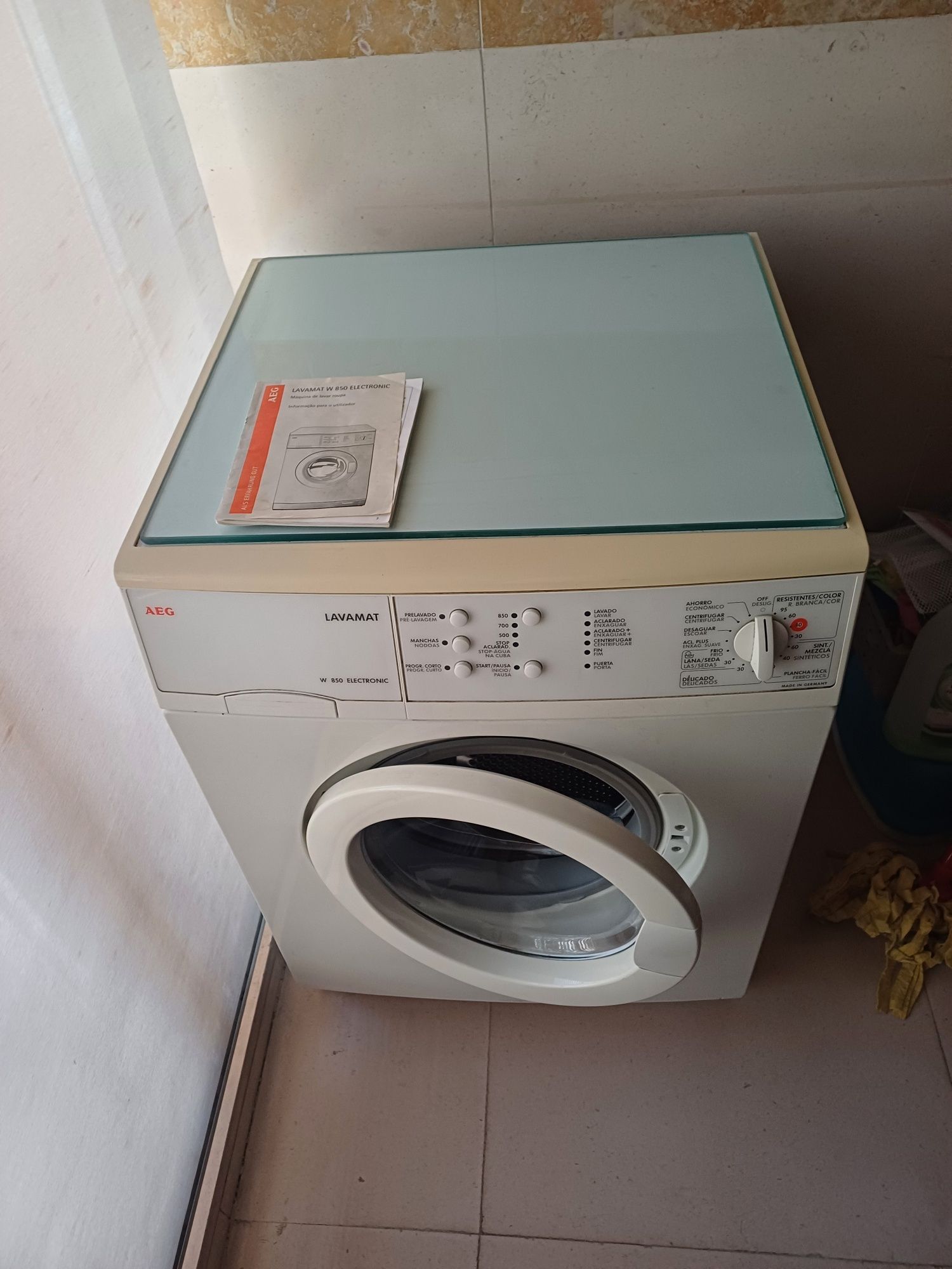 máquina de lavar roupa AEG LAVAMAT