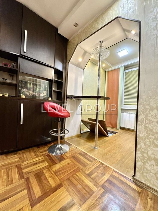 Продаж 2к квартири з ремонтом(євротрійка), Оболонь