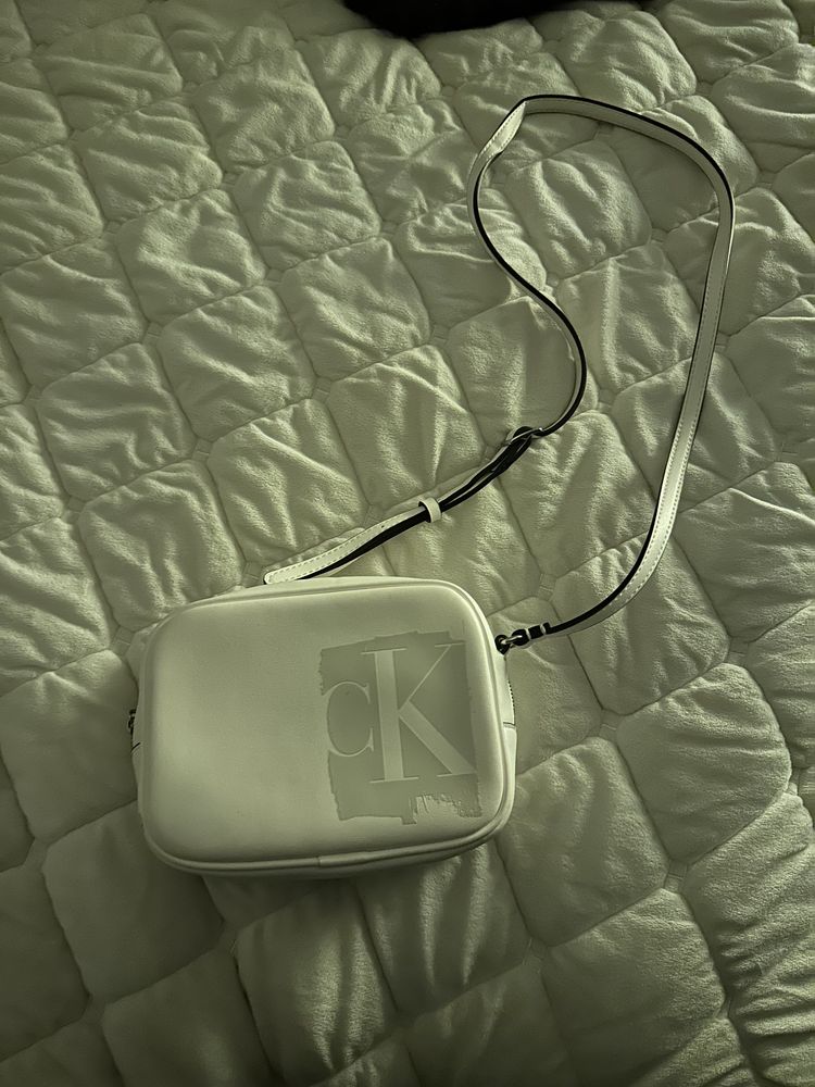 Сумочка  Calvin Klein