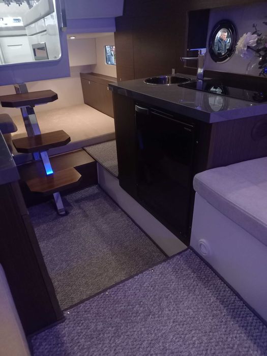 Jacht motorowy CORAL 28htc -2025 -gotowy do odbioru