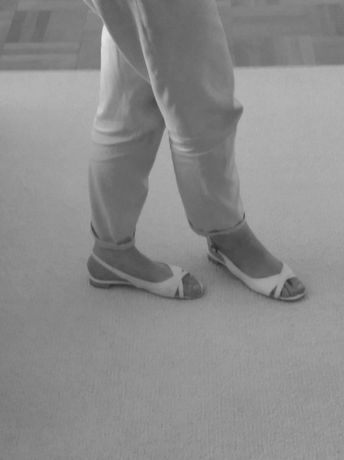 Sandały buty białe 38 skóra wojas damskie wsuwane z odsłoniętą piętą