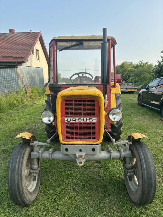 Ursus C-330. Wspomaganie kierownicy, Ładowarka Hanomag