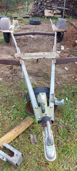 Dyszel do przyczepy AL-KO z najazdem i hakiem 1000kg