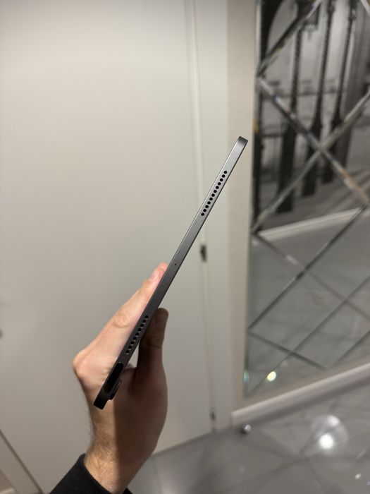 iPad Air 5 10.9 M1  (2022) 64GB Space Gray чудовий стан з гарантією