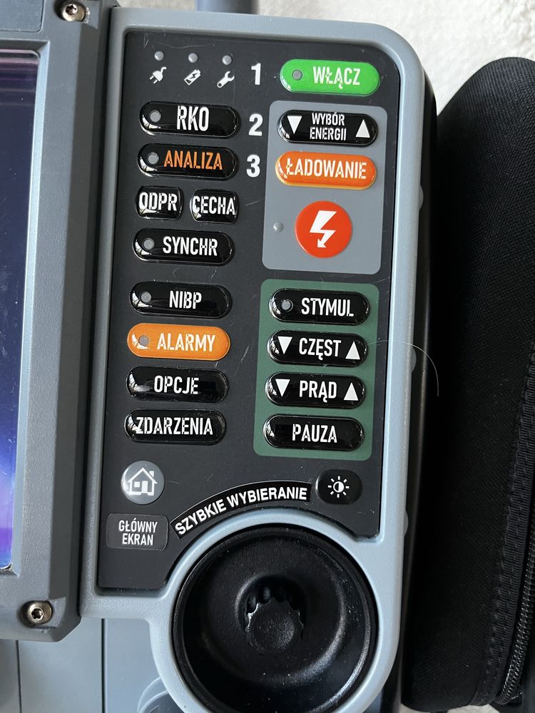 Defibrylator lifepak 12 15 ambulans karetka