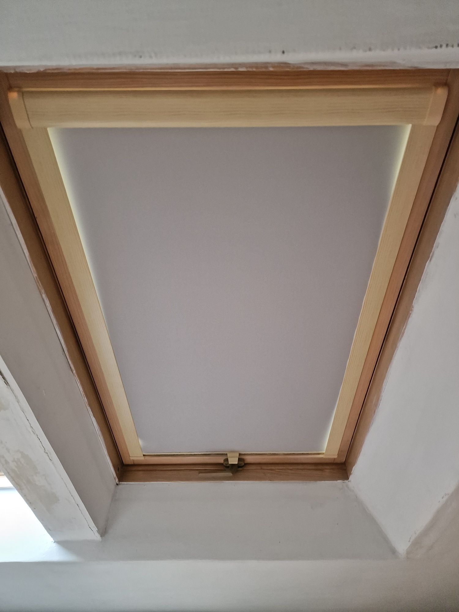 Roleta / rolety okno dachowe na Fakro,  velux Wysyłka/Łatwy montaż