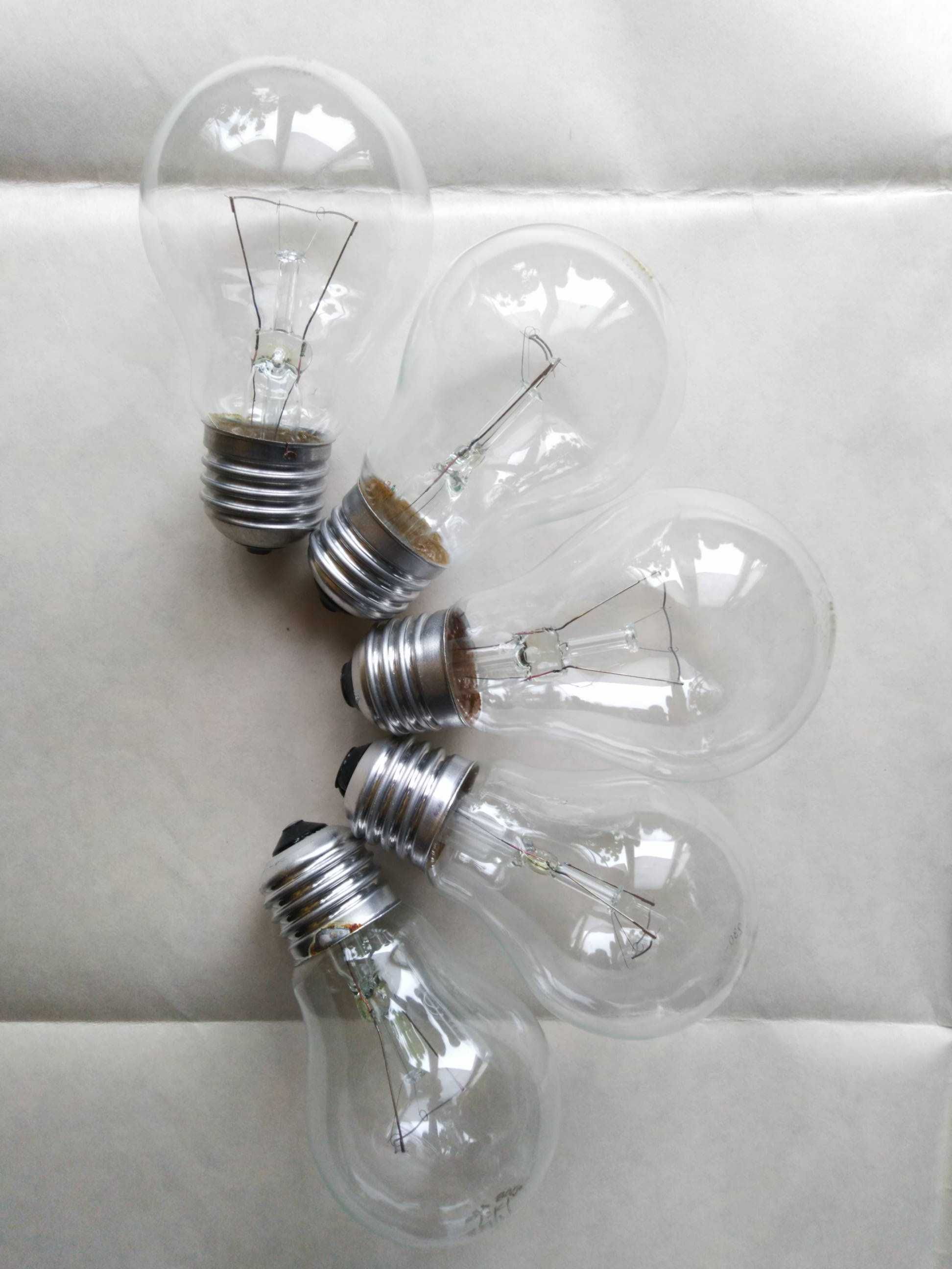 Лампочки накаливания лампи розжарювання 230В 40 Вт, 25 Вт цоколь Е27