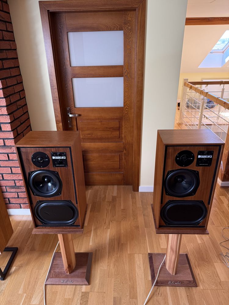 KEF 104 aB Reference Made in England