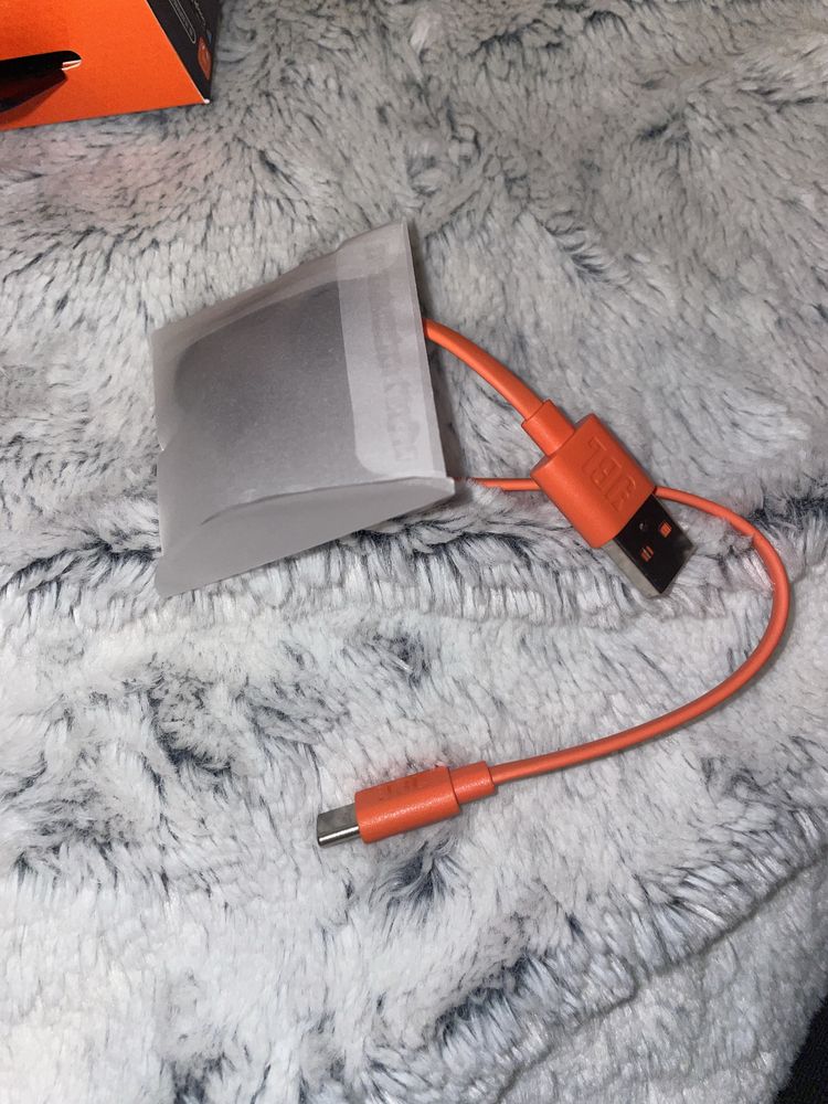 Fones JBL wave buds