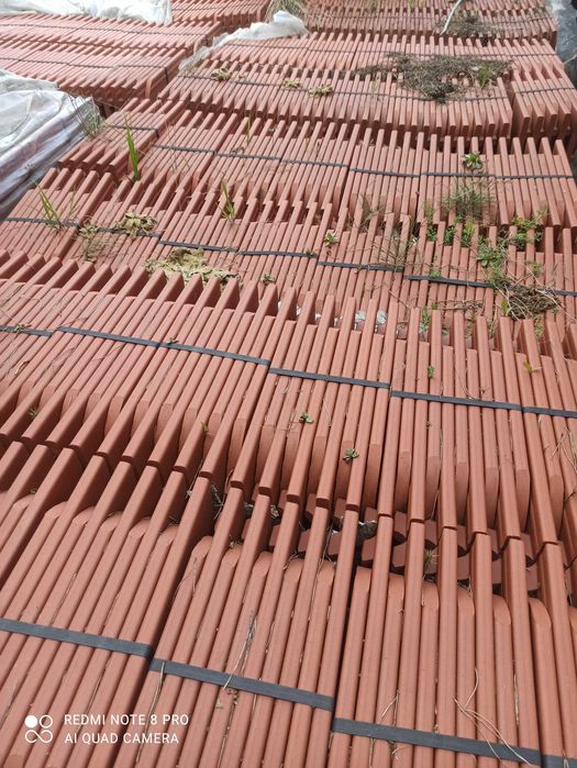 Dachówka ceramiczna "karpiówka"