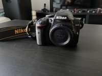Nikon D3400 em óptimo estado