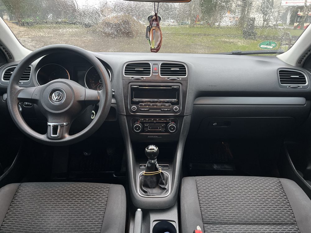 Volkswagen Golf 1.6 tdi