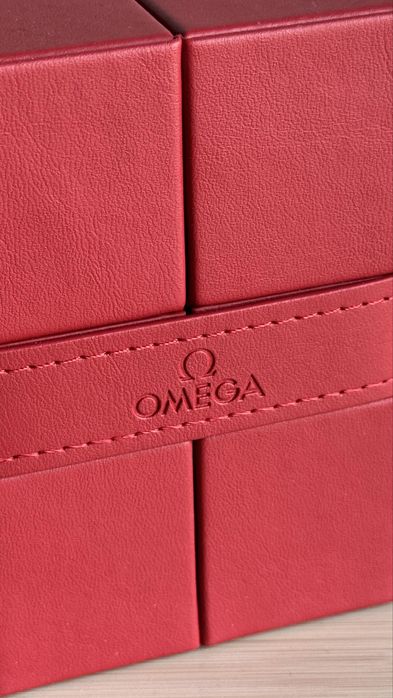 Caixa Omega nova 100% Original
