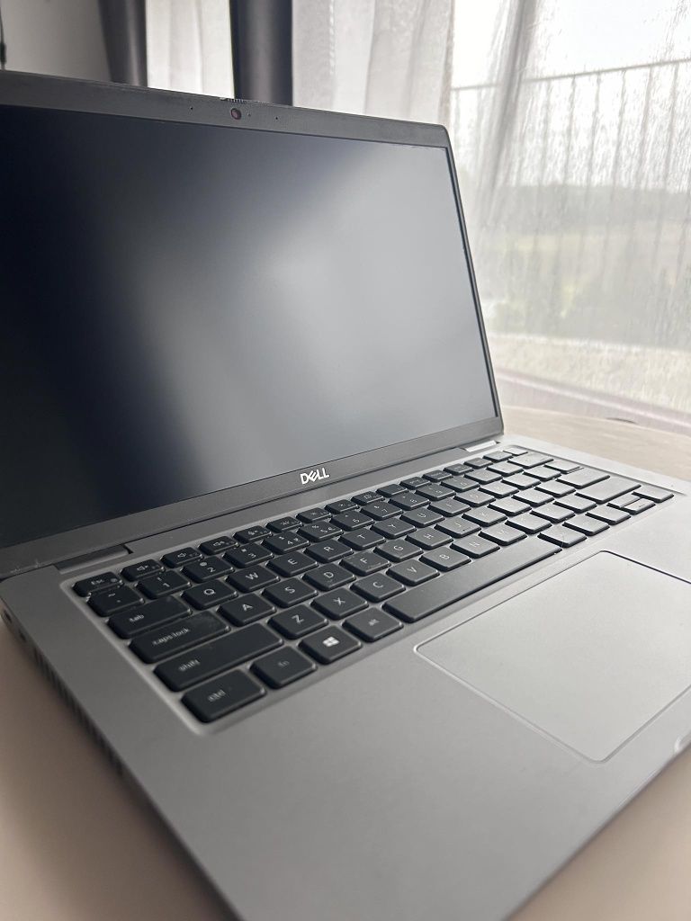 Laptop Dell Latitude 5420 / 16 GB RAM/Procesor  i5-1145G7 2.60GHz fv23