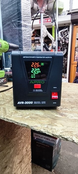 Стабілізатор напруги релейний APRO AVR-3000